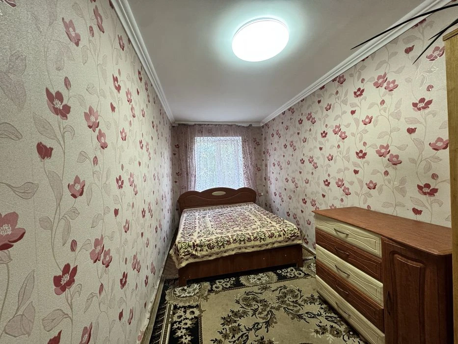 Продам 3-х кімнатну квартиру на Степана Бандери