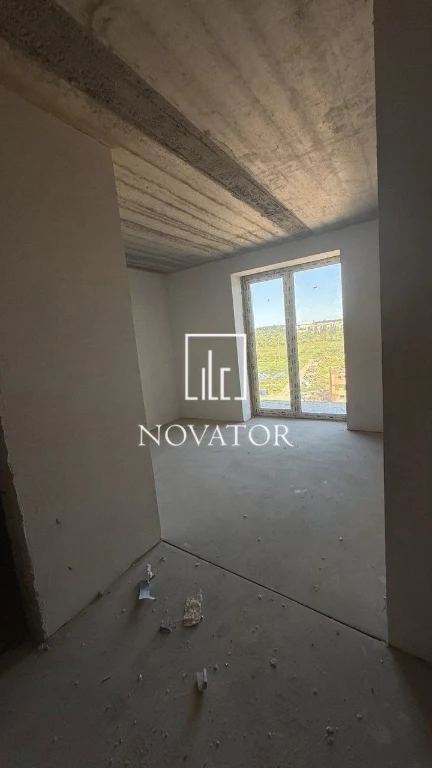 Apartment in ЖК Бургундія 3, Ірпінь. One-room. Unrenovated. Gas.