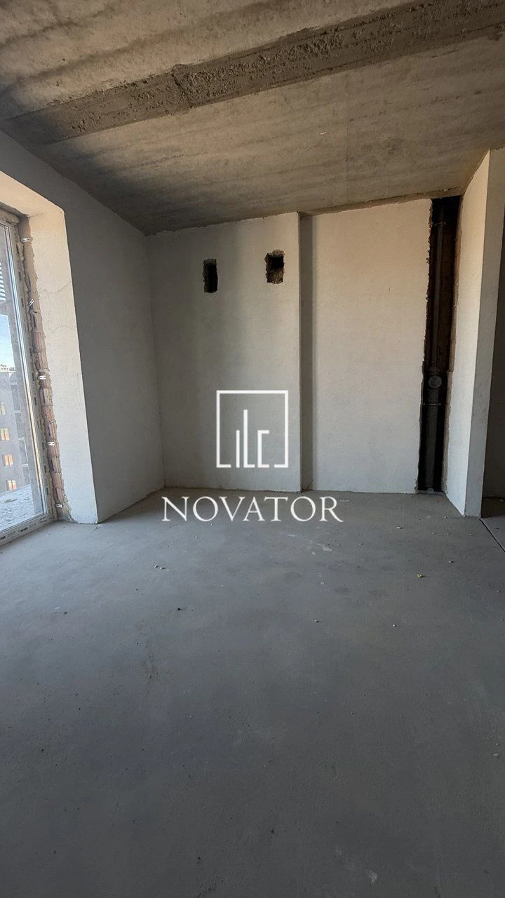 Apartment in ЖК Бургундія 3, Ірпінь. One-room. Unrenovated. Gas.