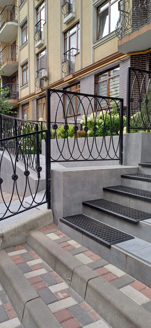 1-room apartment renovated, with gas, balcony in Rich Town