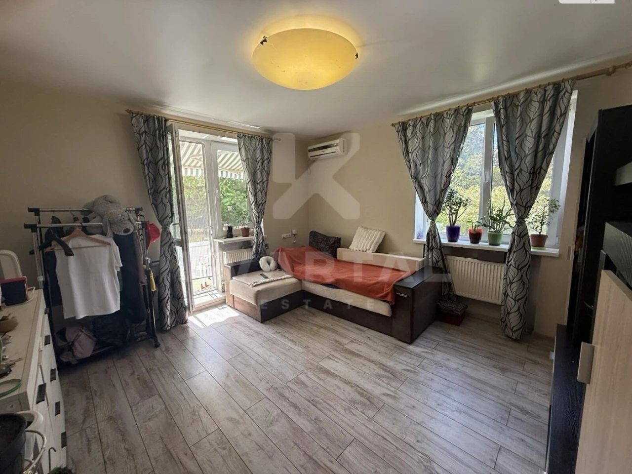 Flat for Sale
