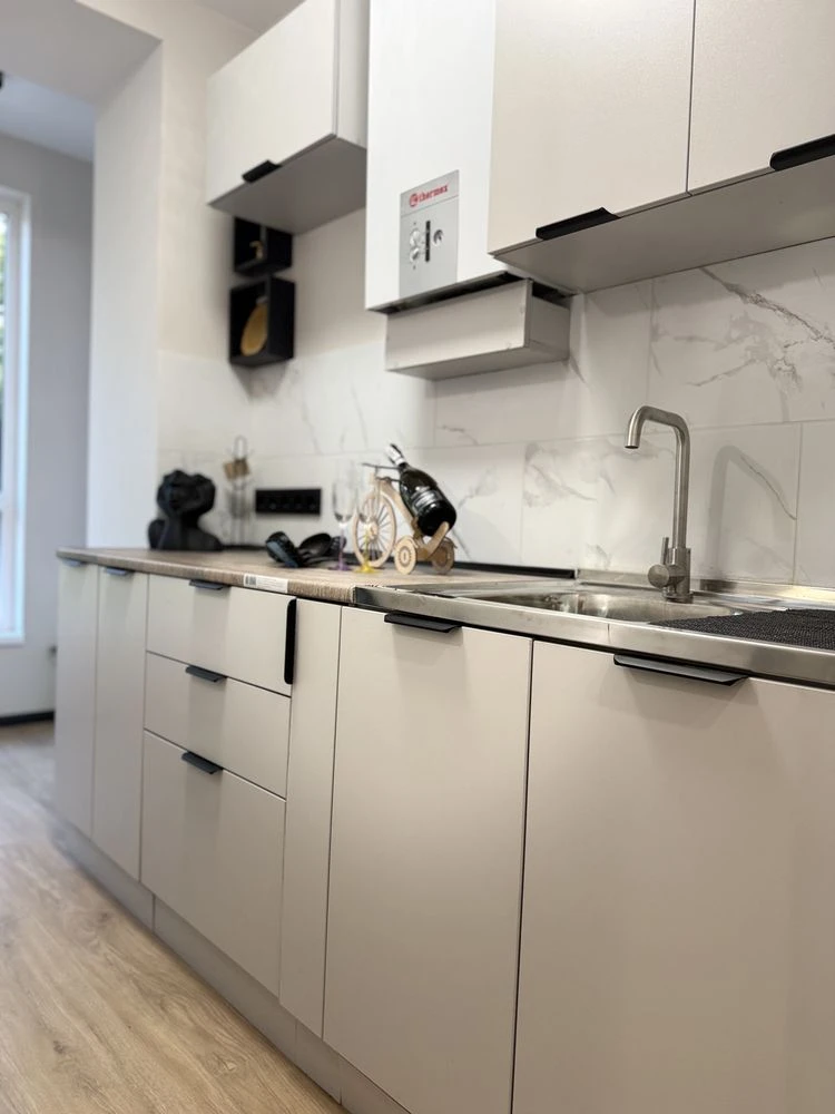 One-bedroom apartment for sale with gas, Irpin. Near a stop.