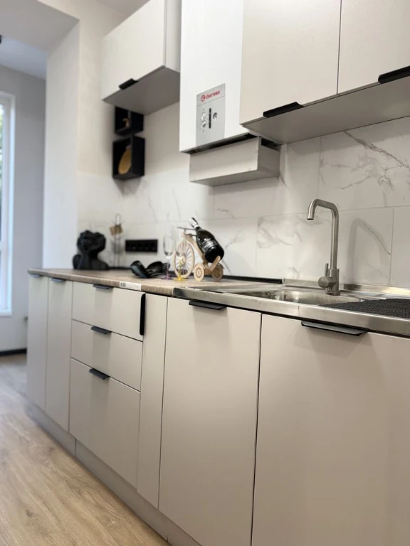 One-bedroom apartment for sale with gas, Irpin. Near a stop.