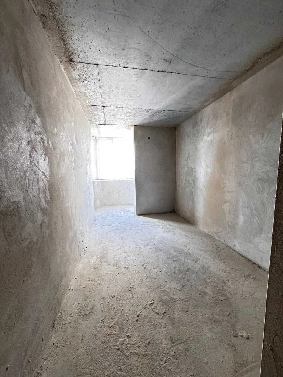 Apartment for Sale at a Great Price, Minimal Taxes!