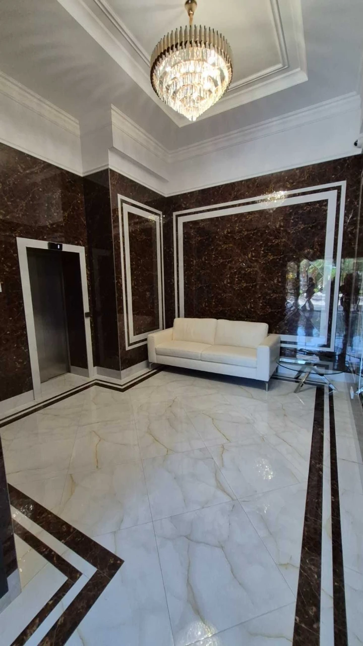 Spacious 1-bedroom apartment in Central PREMIUM. NO COMMISSION!