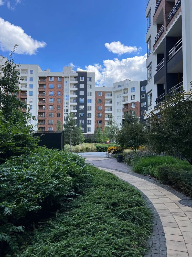 2-bedroom apartment in ЖК "Synergy City". Individual gas