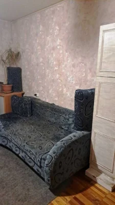 Продам 2-к квартиру, Южный мкрн, пр. 40 летия Победы