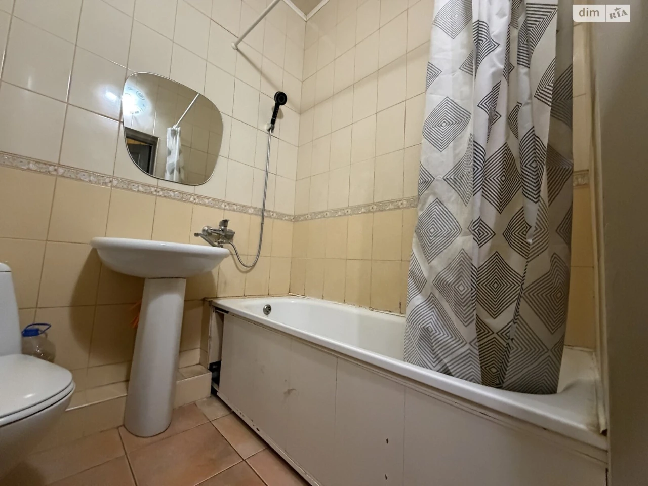 Apartment for Sale in Romanivka