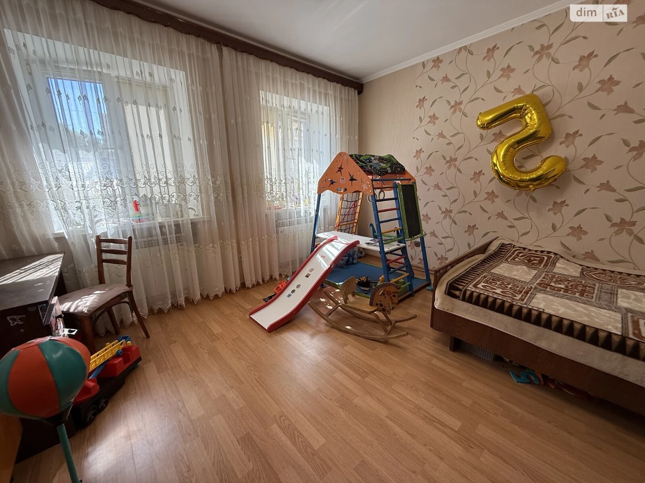 Продажа квартир Приморский.