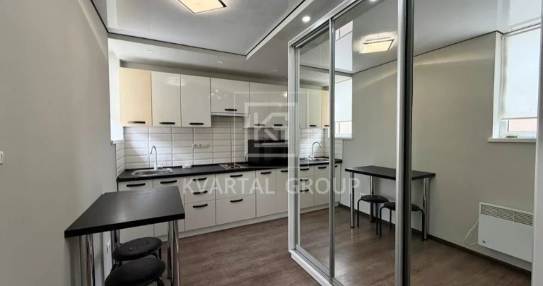 Квартира в центрі з терасою! 37500$ терміново