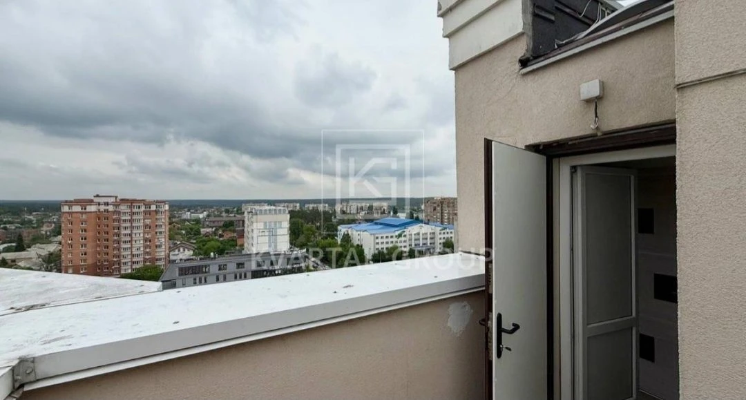 Квартира в центрі з балконом! 37500$ терміново