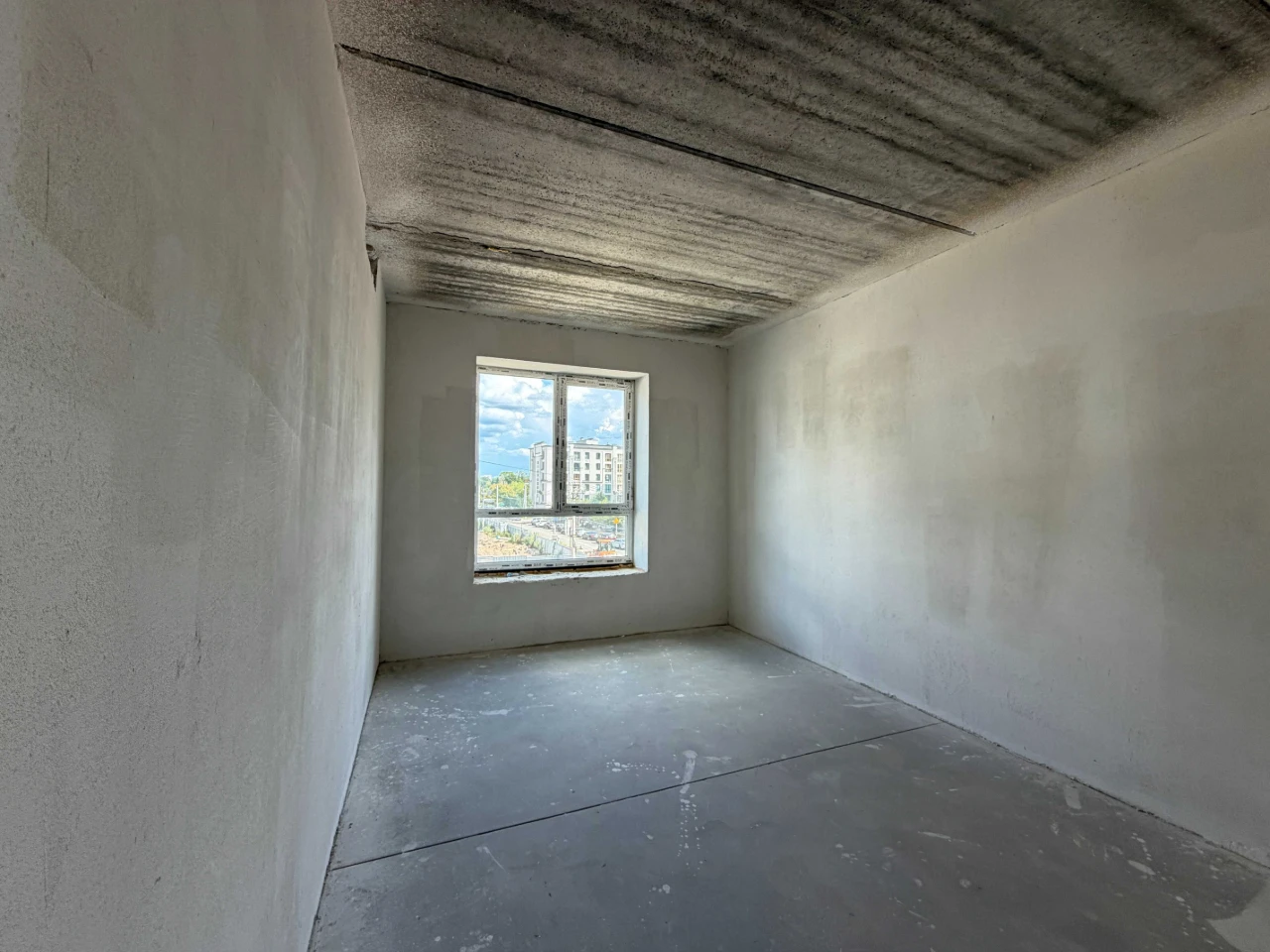 Cheapest two-room apartment in Irpin! Gas heating!