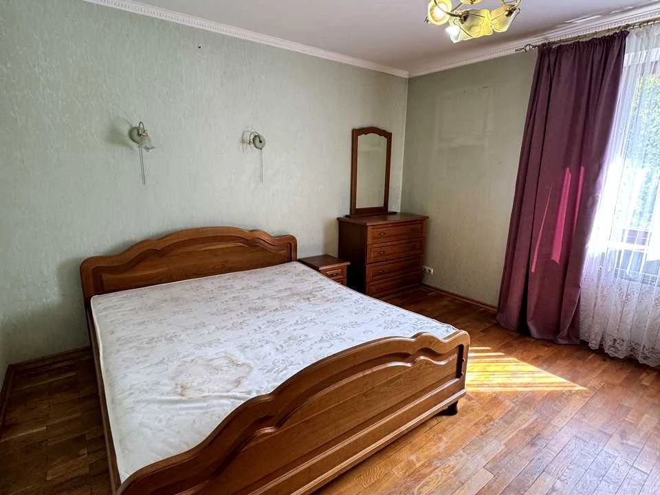 Apartment. Lviv, Trolleybusna Street.
