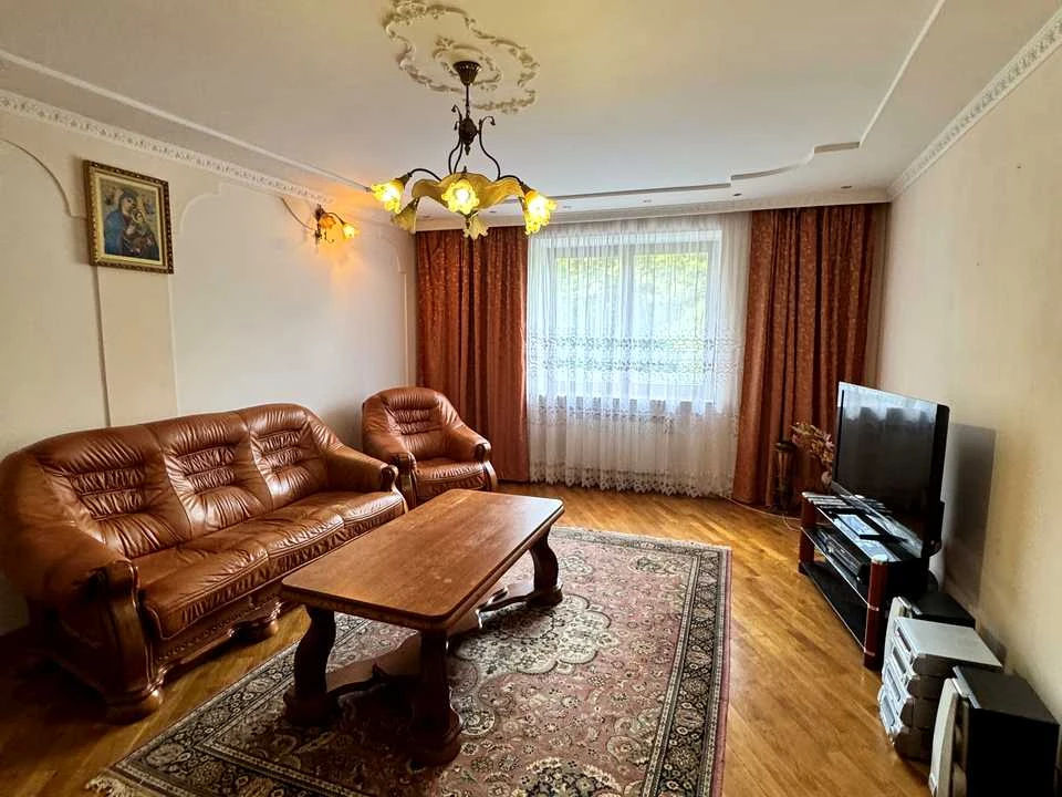 Apartment. Lviv, Trolleybusna Street.