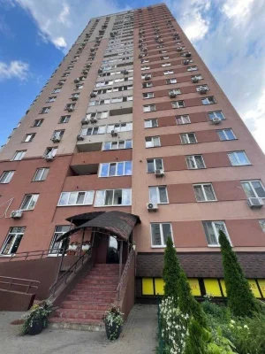 Продаж 1 кімнатної квартири Соломії Крушельницької вул., 15-