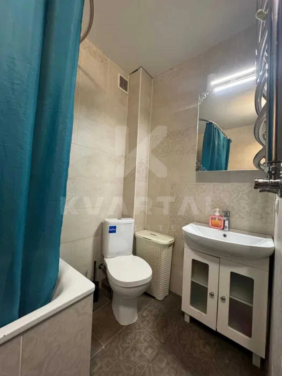 One-bedroom apartment renovated near Dubki Park, Pravyka,