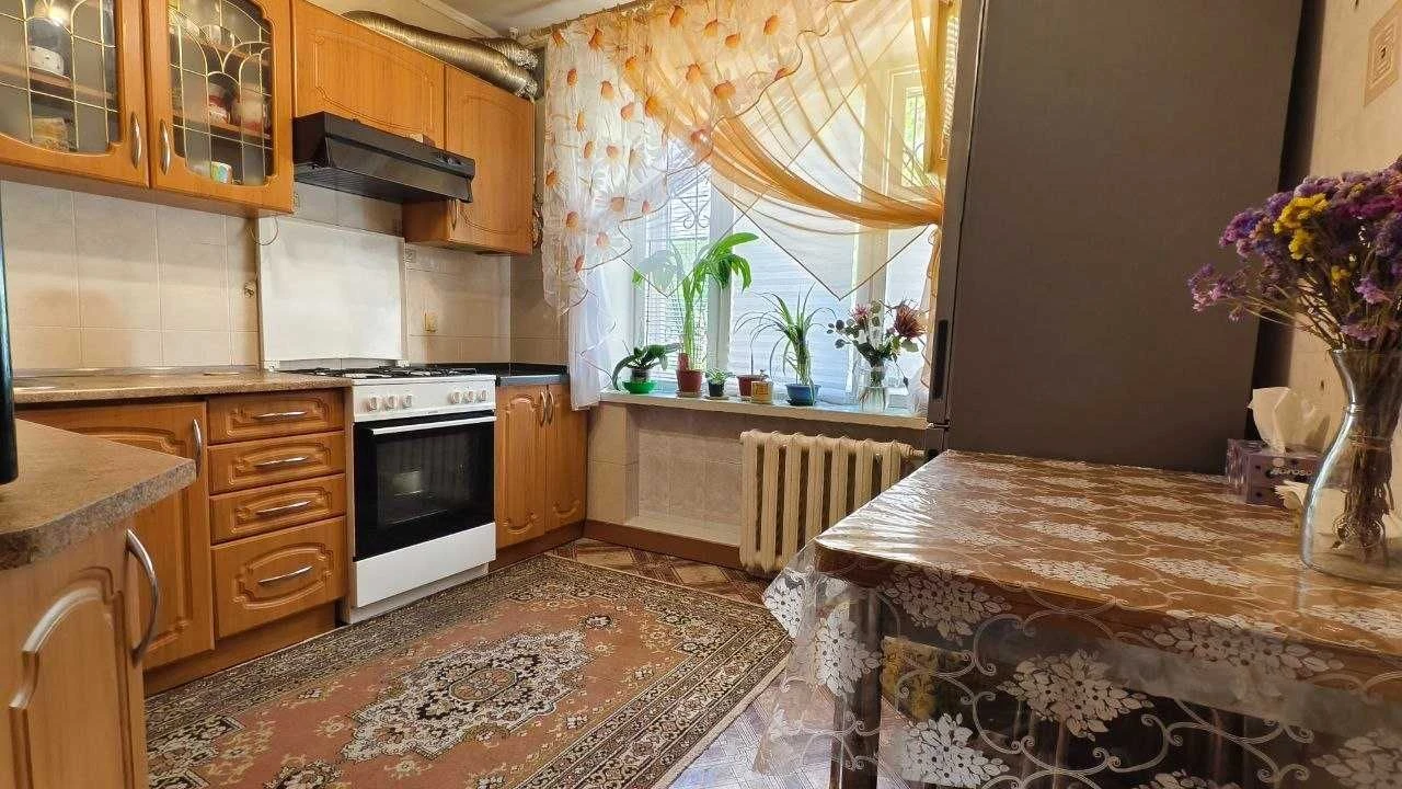 3-кімнатна квартира з меблями та ремонтом. БЕЗ КОМИСИИ