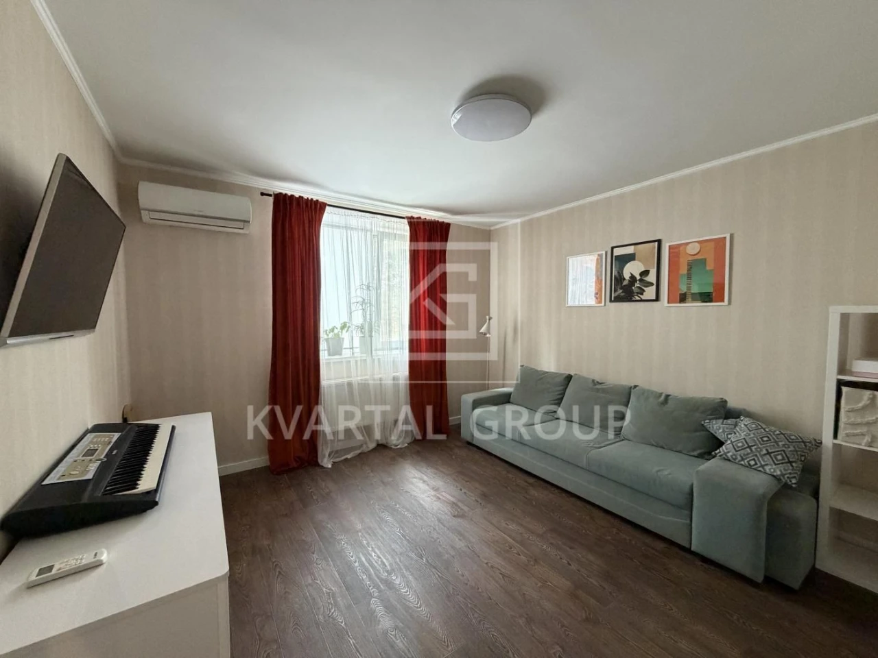 Spacious 2-bedroom apartment for sale, 50 m²