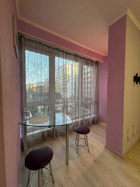 Apartment in a good residential complex. No commission