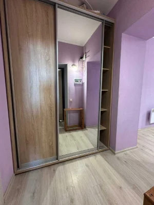 Apartment in a good residential complex. No commission