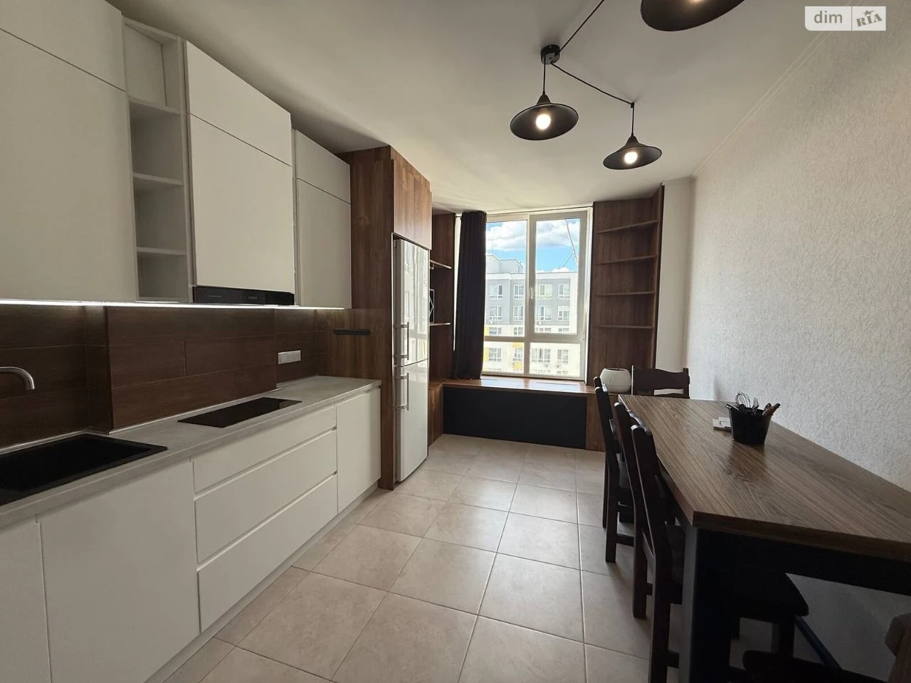 For Sale: Apartment