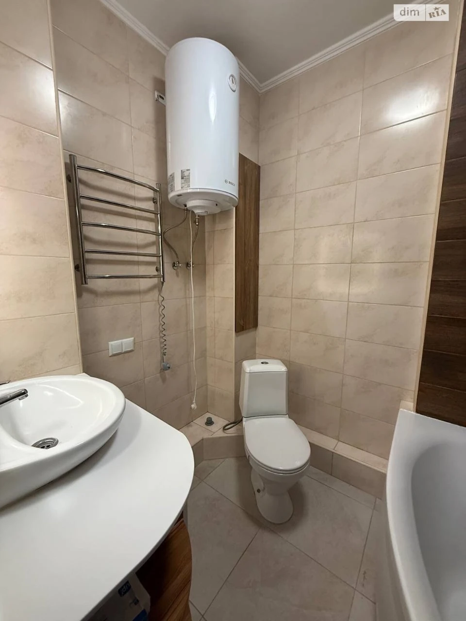 For Sale: Apartment