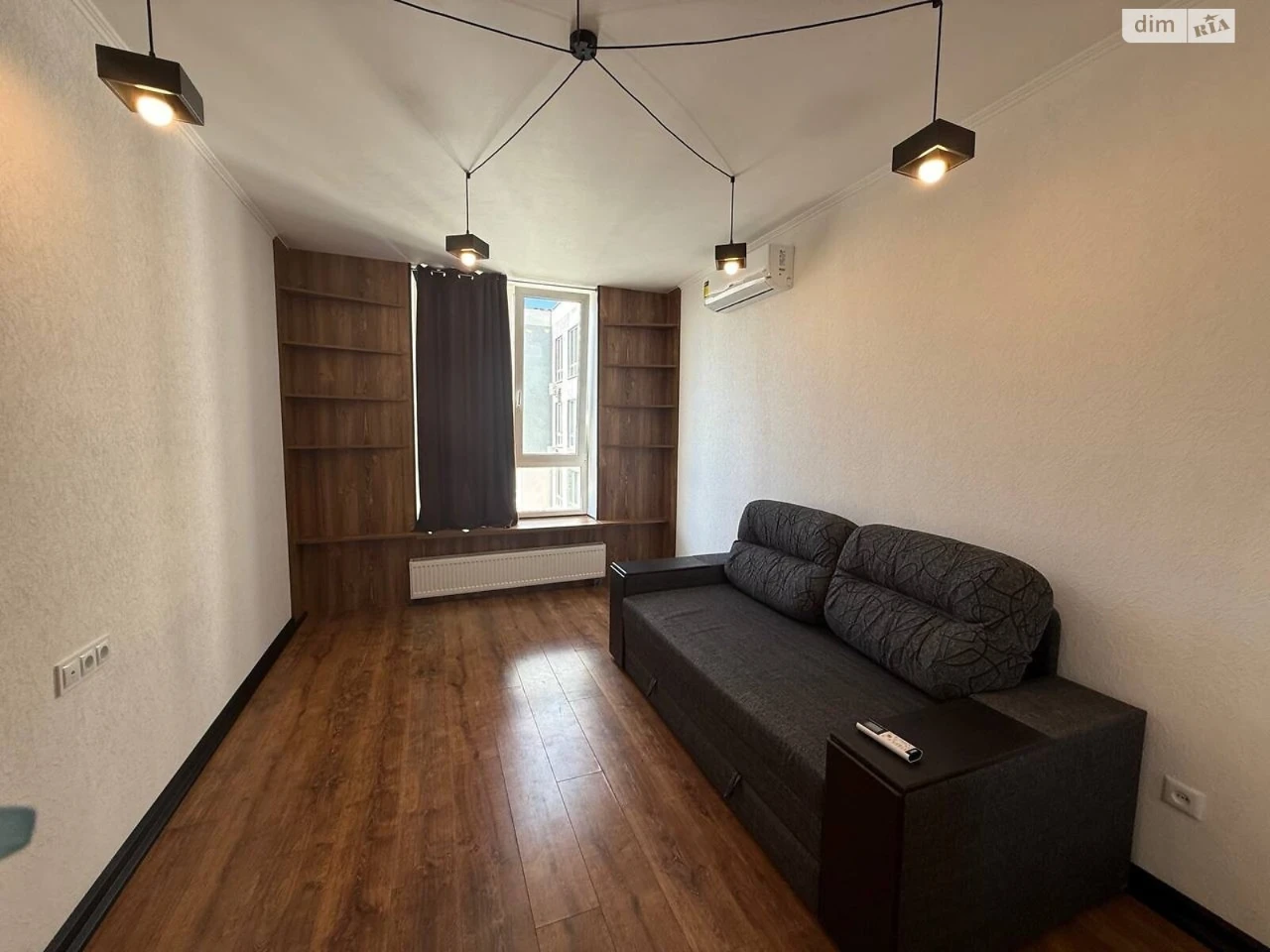 For Sale: Apartment