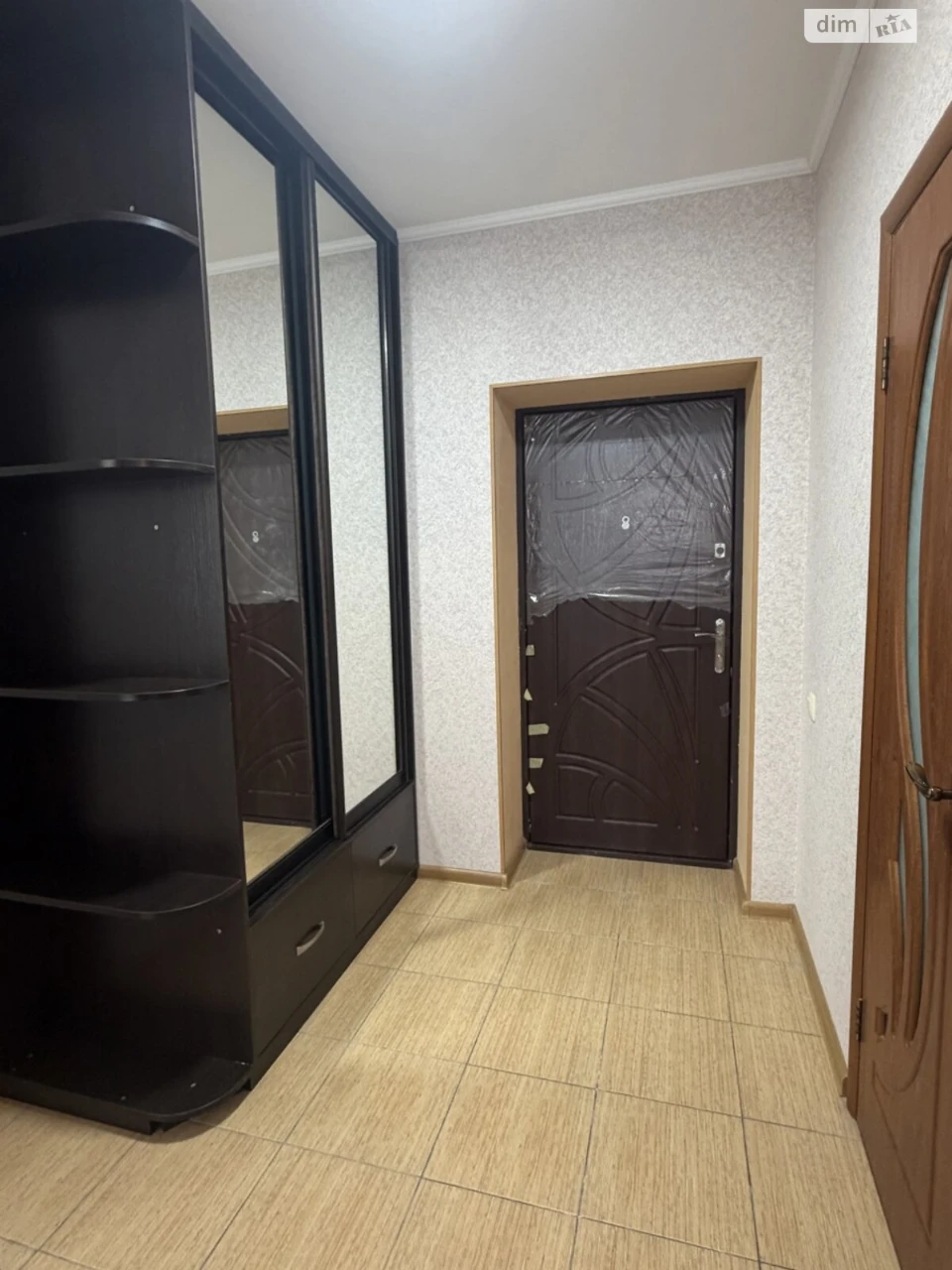 Apartment for Sale in Romanivka