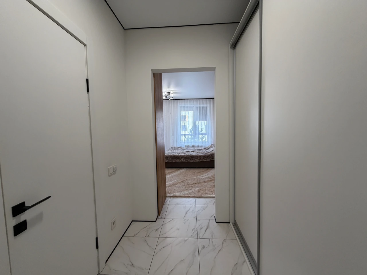 Renovation, Furniture and Appliances. New Modern Residence. Nearest Point