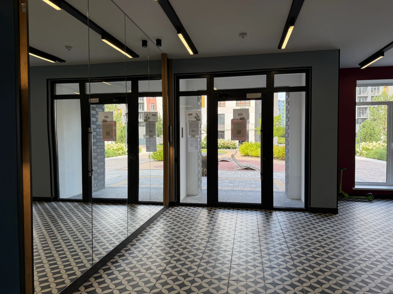 Renovation, Furniture and Appliances. New Modern Residence. Nearest Point