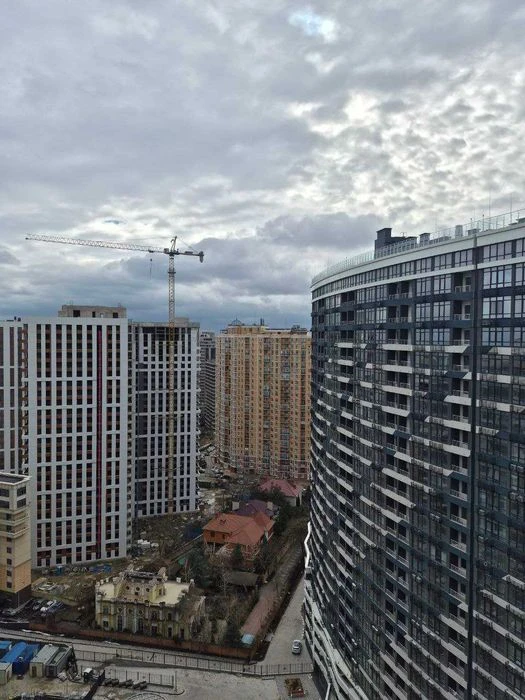 Продам квартиру в Атмосфере