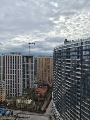 Продам квартиру в Атмосфере