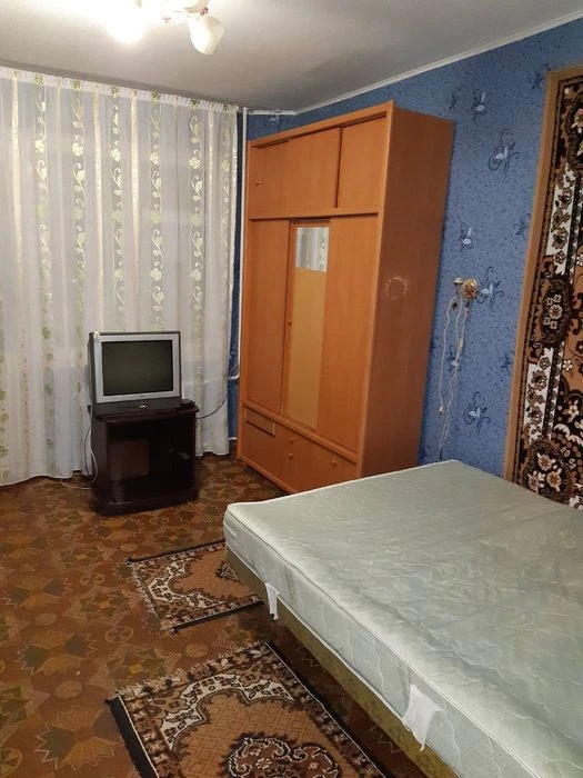 Продам квартиру 3-я в лузановке.