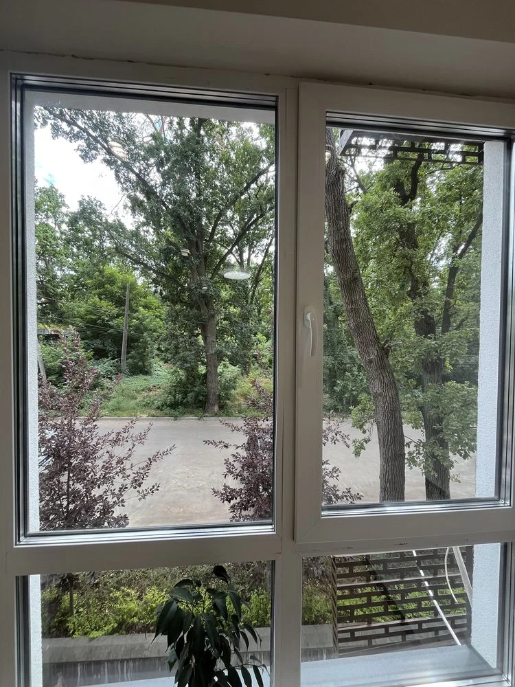 For Sale: Bright apartment with a view of the forest! Gas heating! STATE