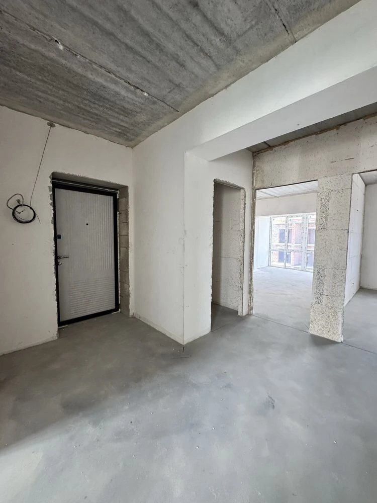 For Sale: The Cheapest 3-Bedroom Apartment in Irpin', Gas