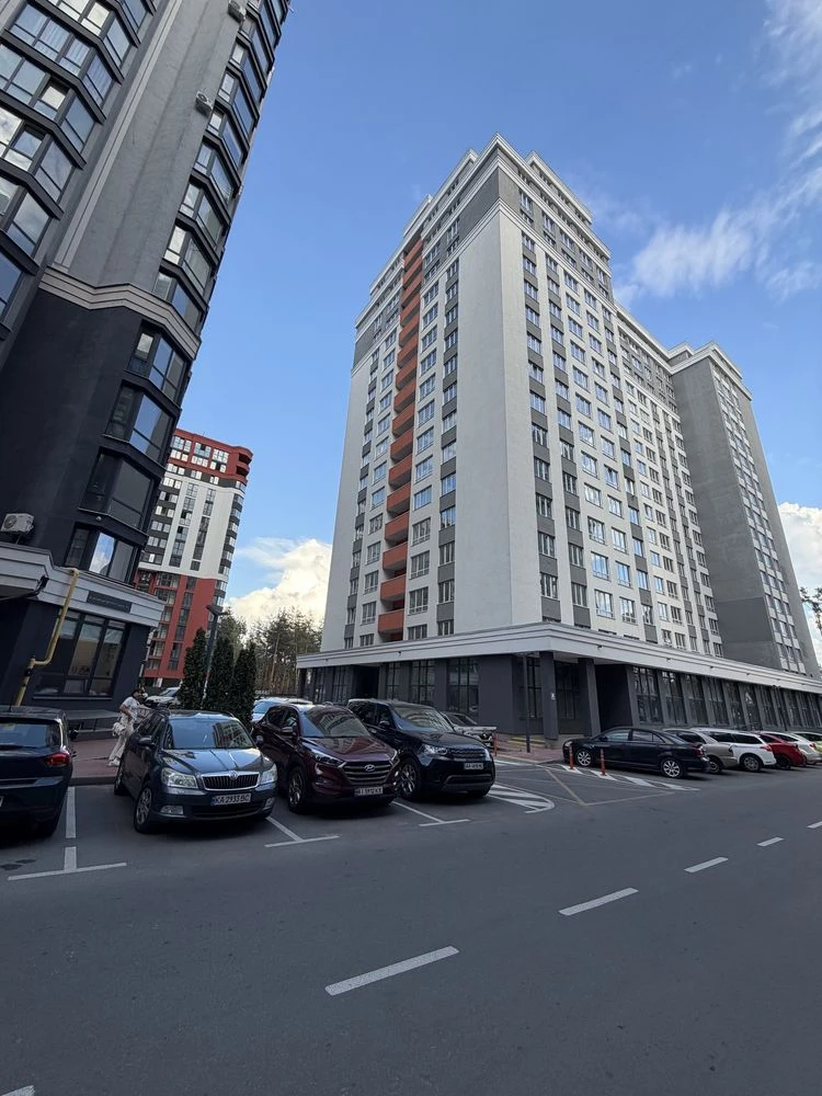 For Sale: 1-bedroom apartment, 35 sq m, in Irpin. Quick access to Kyiv.