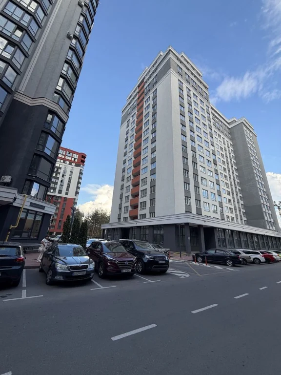 For Sale: 1-bedroom apartment, 35 sq m, in Irpin. Quick access to Kyiv.