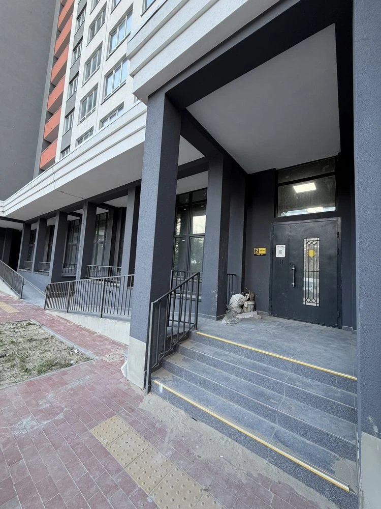 For Sale: 1-bedroom apartment, 35 sq m, in Irpin. Quick access to Kyiv.