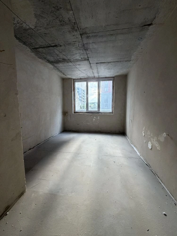 For Sale: 1-bedroom apartment, 35 sq m, in Irpin. Quick access to Kyiv.