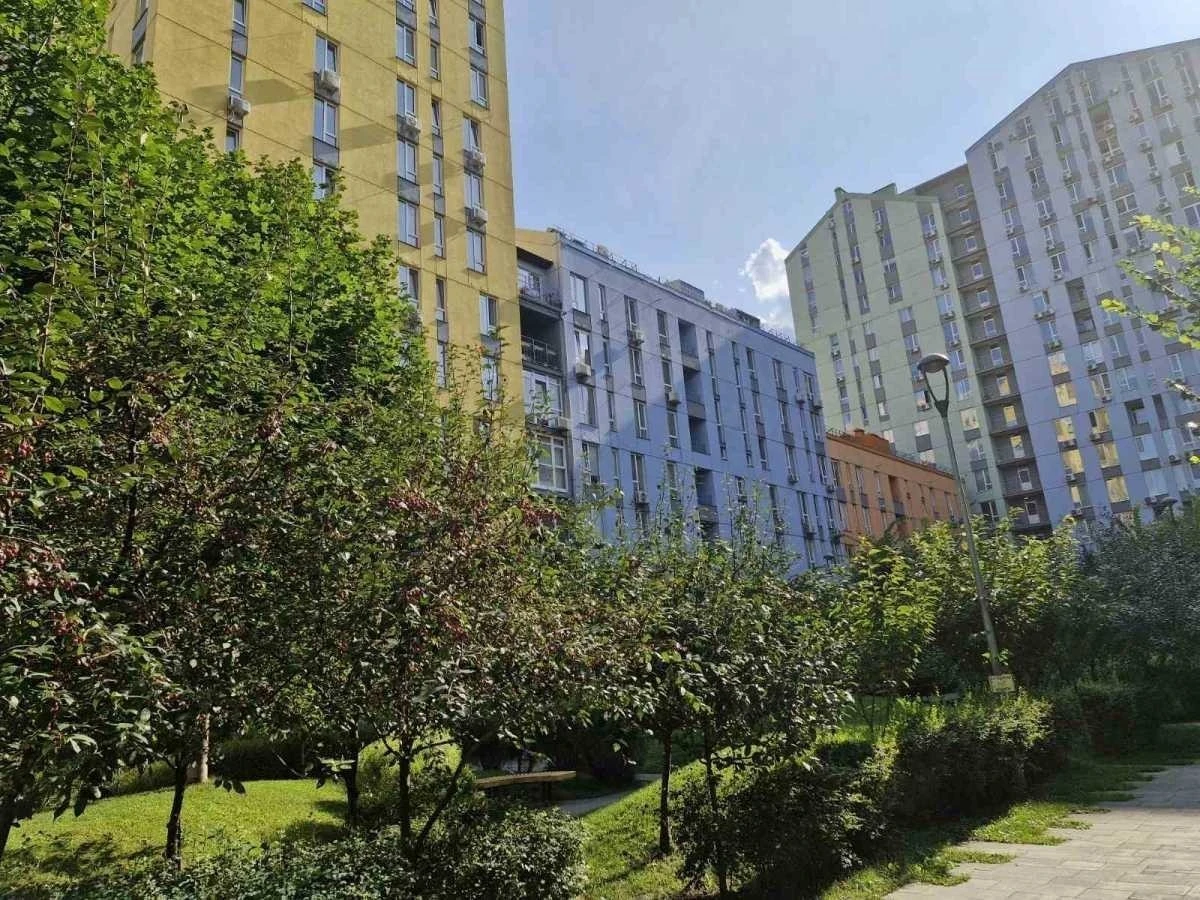 Sale of a 2-room apartment of 72 m², Sobornosti Ave., 17 K2