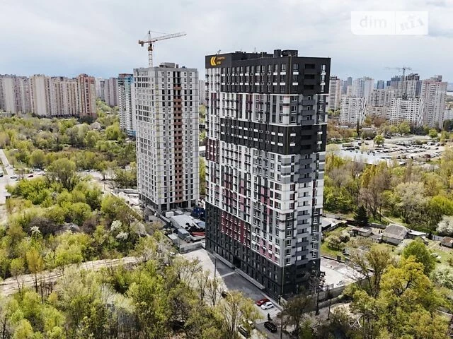 Sale of 3-room apartment 64.1 sq. m. on Teplovozna St. 28, apt. 246