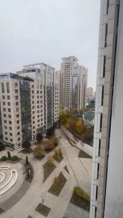Продаж 2-к квартири  71.7 м2 ЖК  Бульвар Фонтанів, вул.Сапер