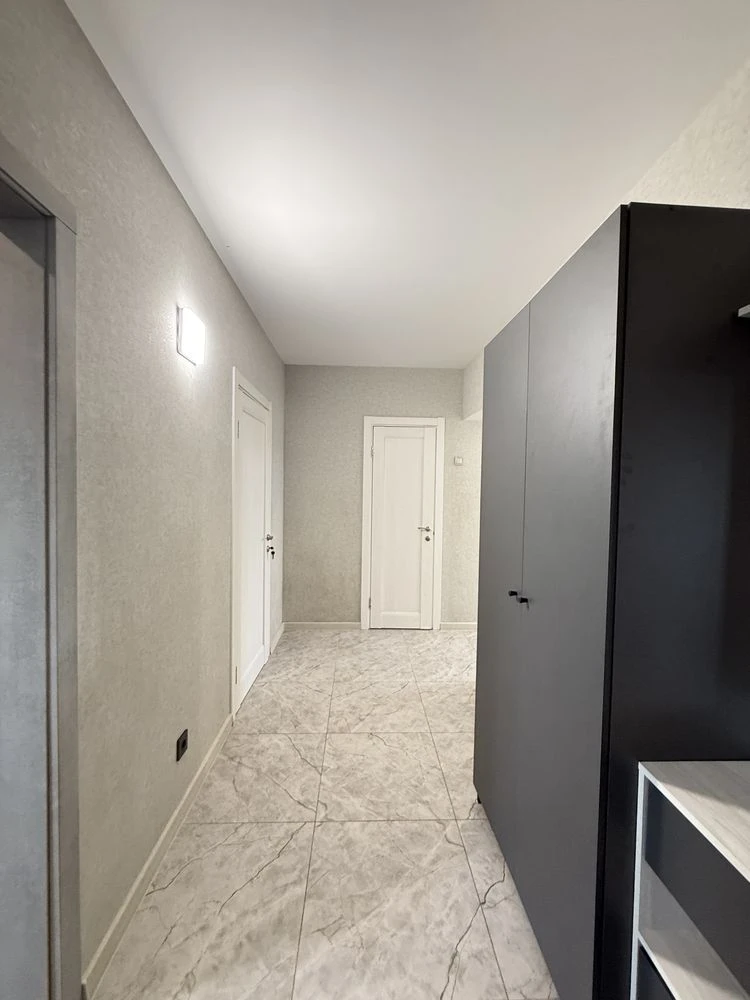 Sale of a 2-bedroom apartment in Irpin, Soborna Street. 64 m², euro-3 format.