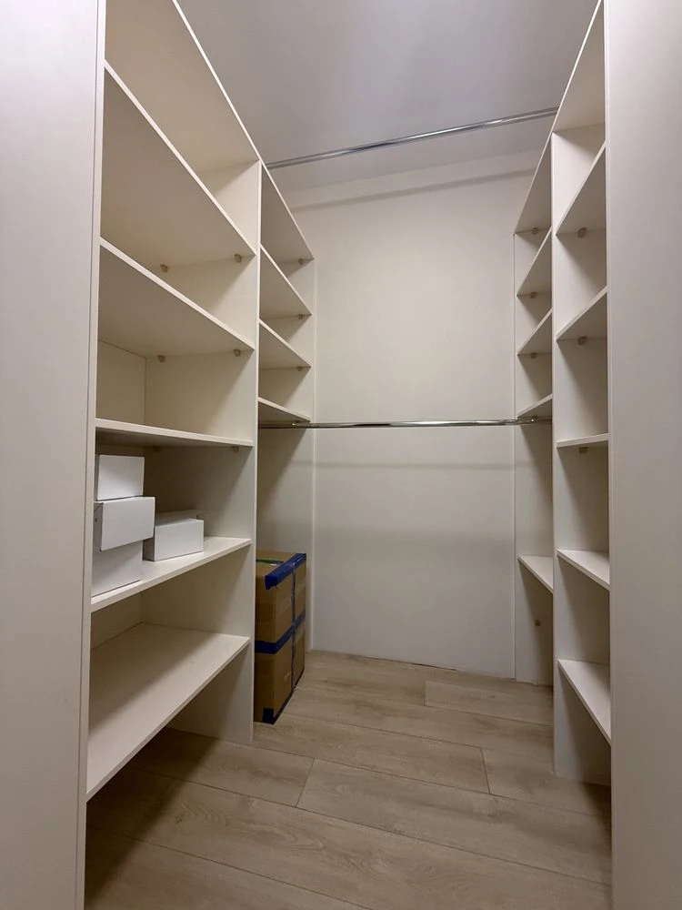 • SALE | Euro 2-bedroom apartment with renovation 42 m² | Green Side Residence