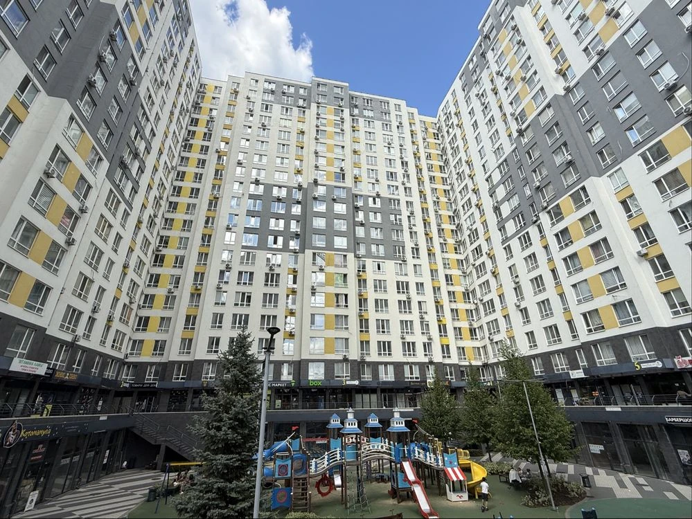 • SALE | Euro 2-bedroom apartment with renovation 42 m² | Green Side Residence