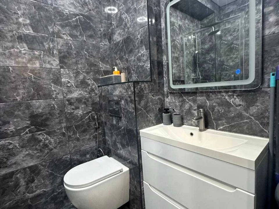 Apartment. Kharkiv, Bukova St. (Komsomolets Plant), (Building