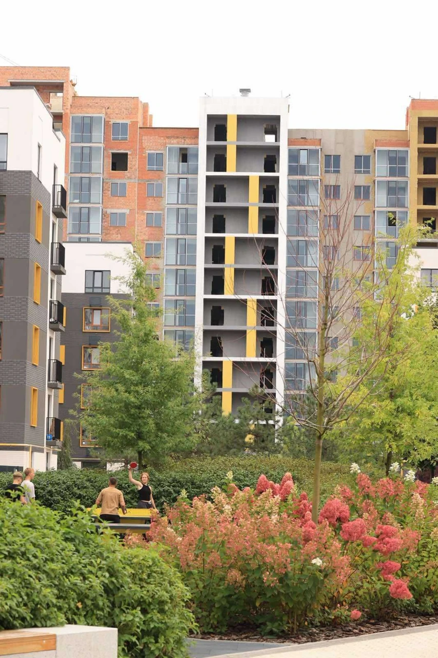 Discount on 25.5 sq m studio apartment in ЖК Молодість 3 + installment payment