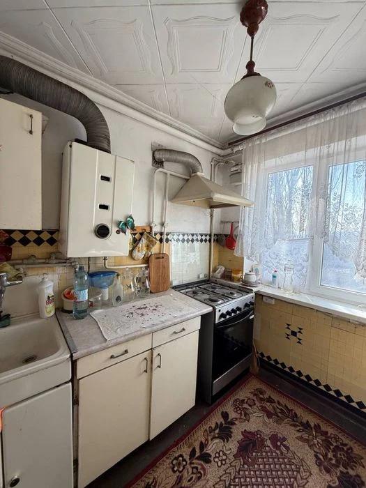 Продажа 2 комн кв Нижний Большевик/7 Пересыпская
