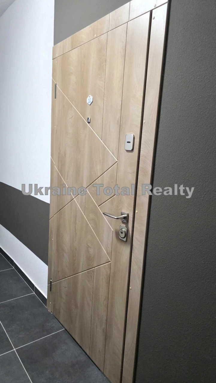 IRPIN': 2-room apartment 77 sq m with balcony in the Synerhiya City complex
