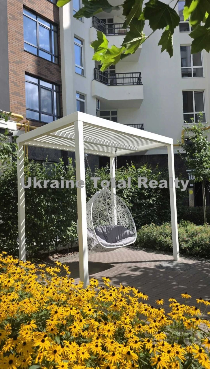 IRPIN': 2-room apartment 77 sq m with balcony in the Synerhiya City complex